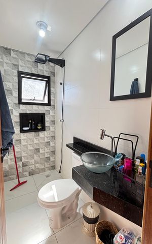 Apartamento à venda com 106m², 2 quartos e 1 vaga Apartamento à venda com 106m², 2 quartos e 1 vagaBanheiro