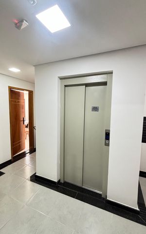 Apartamento à venda com 106m², 2 quartos e 1 vaga Apartamento à venda com 106m², 2 quartos e 1 vagaElevador