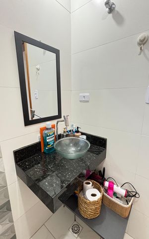 Apartamento à venda com 106m², 2 quartos e 1 vaga Apartamento à venda com 106m², 2 quartos e 1 vagaBanheiro da Suíte