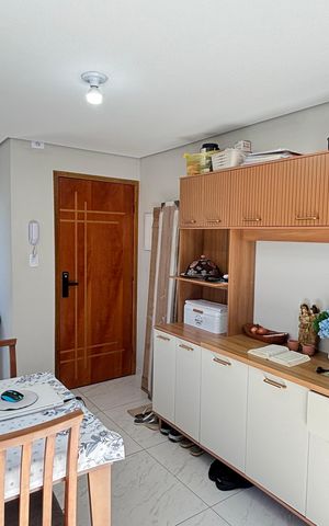 Apartamento à venda com 106m², 2 quartos e 1 vaga Apartamento à venda com 106m², 2 quartos e 1 vagaSala