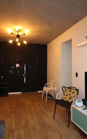 Apartamento à venda com 60m², 2 quartos e 2 vagasSala