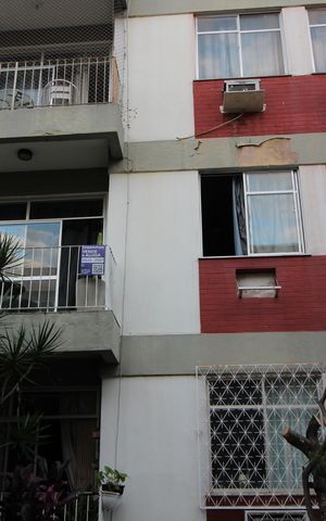 Apartamento à venda com 60m², 2 quartos e 2 vagasFachada e Placa