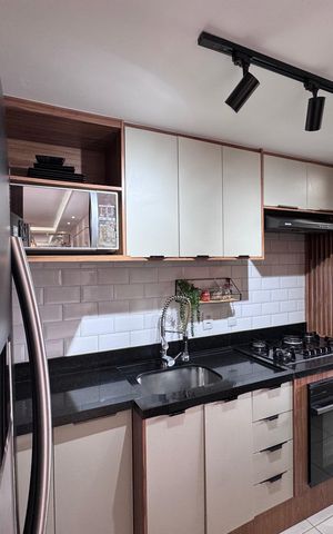 Apartamento à venda com 174m², 3 quartos e 2 vagas Apartamento à venda com 174m², 3 quartos e 2 vagasCozinha e Área de Serviço
