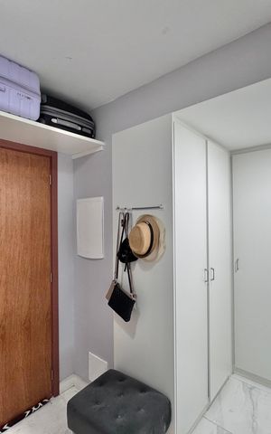 Apartamento à venda com 174m², 3 quartos e 2 vagas Apartamento à venda com 174m², 3 quartos e 2 vagasCloset da suíte