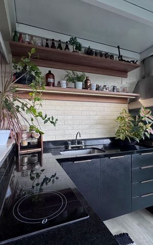 Apartamento à venda com 174m², 3 quartos e 2 vagas Apartamento à venda com 174m², 3 quartos e 2 vagasVaranda da Sala