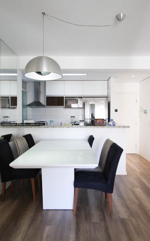 Apartamento para alugar com 73m², 2 quartos e 2 vagas Apartamento para alugar com 73m², 2 quartos e 2 vagasSala