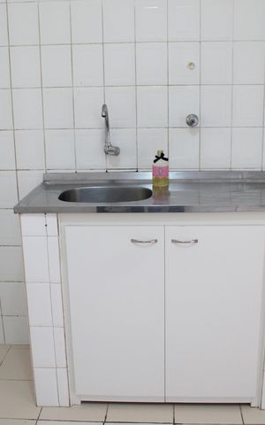 Casa de condomínio para alugar com 60m², 2 quartos e 2 vagasCozinha