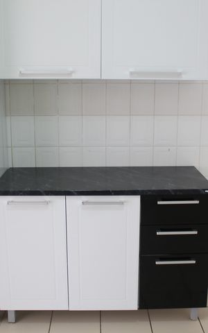 Casa de condomínio para alugar com 60m², 2 quartos e 2 vagasCozinha