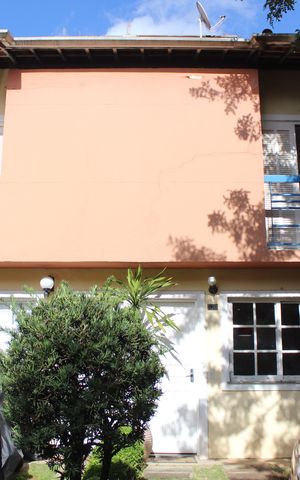 Casa de condomínio para alugar com 60m², 2 quartos e 2 vagasFachada