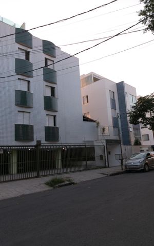 Apartamento à venda com 180m², 4 quartos e 3 vagas Apartamento à venda com 180m², 4 quartos e 3 vagasFachada