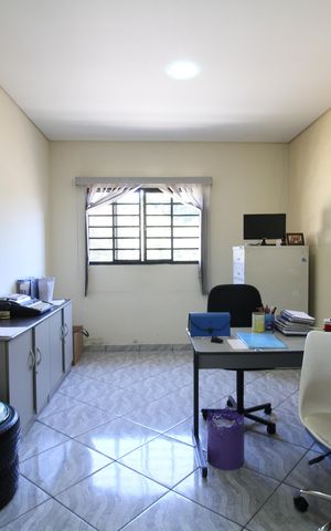 Casa para alugar com 300m², 2 quartos e 12 vagasQuarto 1