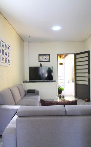Casa para alugar com 300m², 2 quartos e 12 vagasSala