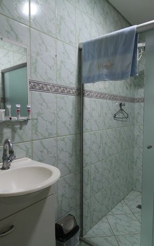 Casa para alugar com 300m², 2 quartos e 12 vagasBanheiro