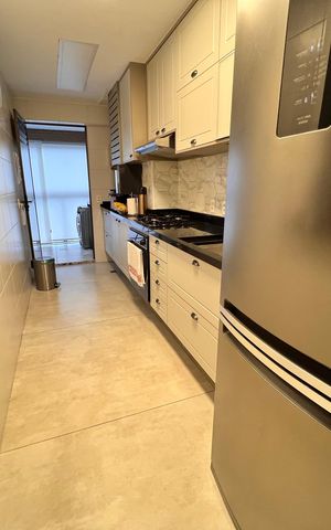 Apartamento para alugar com 165m², 3 quartos e 2 vagas Apartamento para alugar com 165m², 3 quartos e 2 vagasCozinha