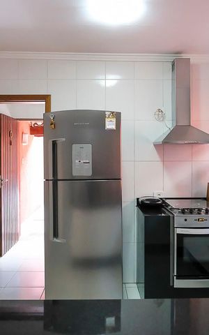 Casa à venda com 203m², 3 quartos e 2 vagasCozinha