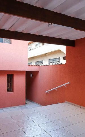Casa à venda com 203m², 3 quartos e 2 vagasGaragem