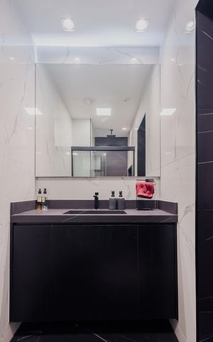 Apartamento à venda com 106m², 1 quarto e 3 vagasBanheiro da Suíte