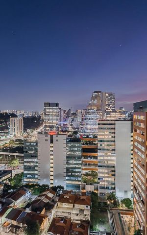 Apartamento à venda com 106m², 1 quarto e 3 vagasVista