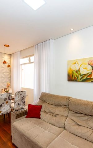 Apartamento à venda com 60m², 2 quartos e 1 vaga Apartamento à venda com 60m², 2 quartos e 1 vagaSala