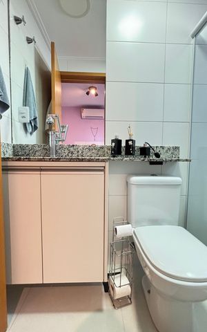 Apartamento à venda com 97m², 3 quartos e 2 vagasBanheiro da Suíte