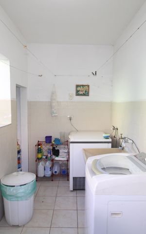 Casa à venda com 161m², 4 quartos e 2 vagasÁrea de Serviço