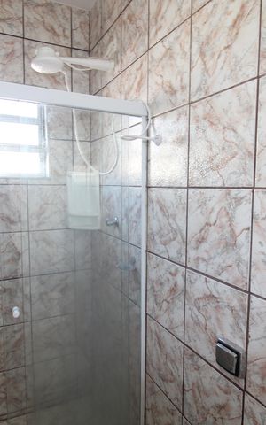 Casa à venda com 161m², 4 quartos e 2 vagasCasa 2 - Banheiro