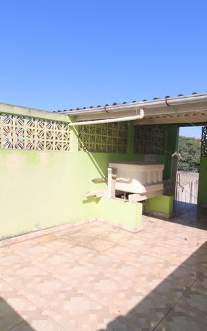 Casa à venda com 161m², 4 quartos e 2 vagasCasa 2 - Área de Serviço