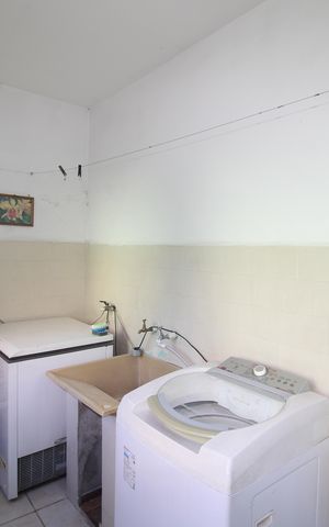 Casa à venda com 161m², 4 quartos e 2 vagasÁrea de Serviço