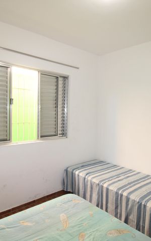 Casa à venda com 161m², 4 quartos e 2 vagasQuarto 1
