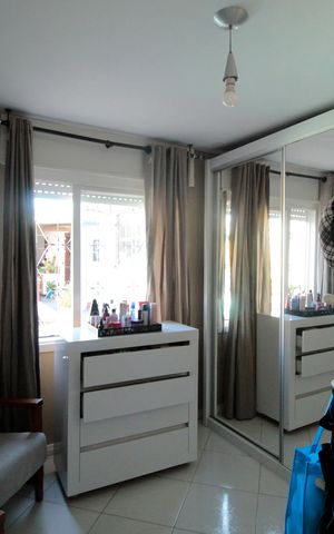 Casa à venda com 227m², 4 quartos e 2 vagas Casa à venda com 227m², 4 quartos e 2 vagasQuarto 3