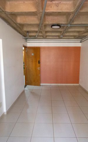 Apartamento à venda com 77m², 3 quartos e 1 vagaSala