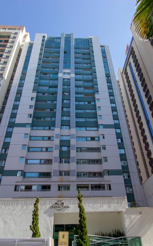 Apartamento à venda com 77m², 3 quartos e 1 vagaFachada