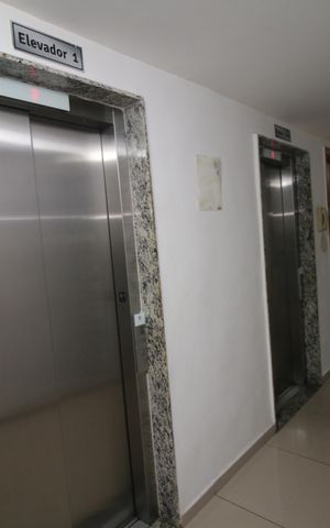 Apartamento à venda com 50m², 2 quartos e sem vagaÁrea comum - Elevadores