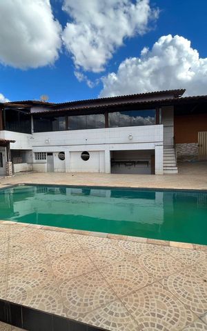 Casa para alugar com 630m², 4 quartos e 6 vagas