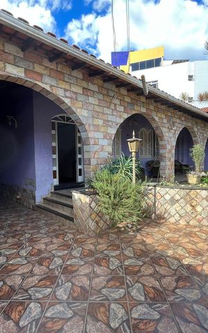 Casa para alugar com 630m², 4 quartos e 6 vagas