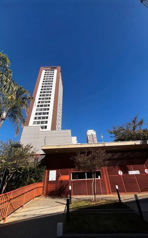 Apartamento à venda com 140m², 2 quartos e 4 vagas Apartamento à venda com 140m², 2 quartos e 4 vagasFachada do Prédio