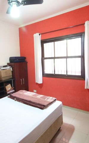 Casa à venda com 160m², 3 quartos e 8 vagasQuarto 2