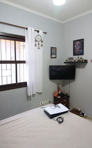 Casa à venda com 160m², 3 quartos e 8 vagasQuarto 1