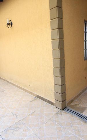 Casa à venda com 160m², 3 quartos e 8 vagasQuintal