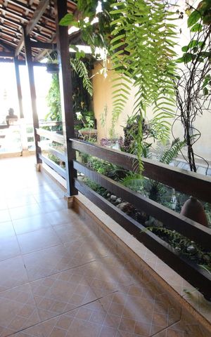 Casa à venda com 160m², 3 quartos e 8 vagasQuintal