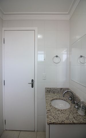Apartamento à venda com 80m², 2 quartos e 1 vagaBanheiro Social