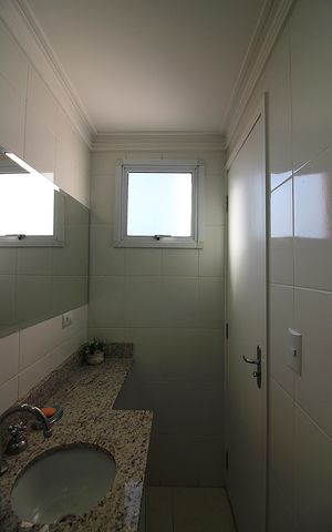 Apartamento à venda com 80m², 2 quartos e 1 vagaBanheiro da Suíte 1
