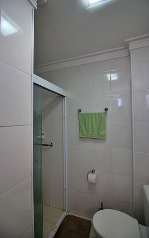 Apartamento à venda com 80m², 2 quartos e 1 vagaBanheiro da Suíte 1