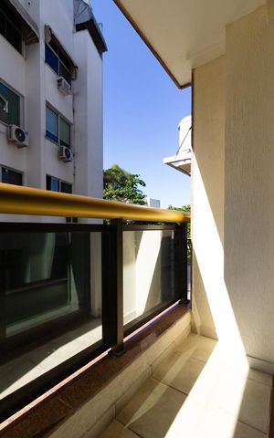 Apartamento à venda com 45m², 1 quarto e 1 vagaVaranda da sala