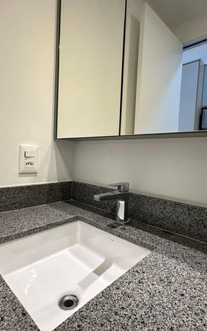 Studio à venda com 25m², 1 quarto e sem vaga Studio à venda com 25m², 1 quarto e sem vagaBanheiro