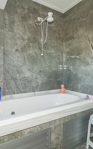 Apartamento à venda com 155m², 3 quartos e 2 vagasBanheiro 2 