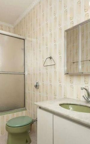 Casa para alugar com 300m², 3 quartos e 2 vagas Casa para alugar com 300m², 3 quartos e 2 vagasBanheiro