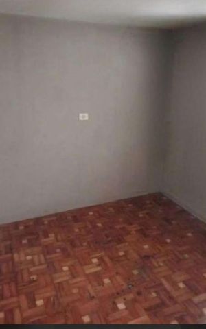 Casa para alugar com 300m², 2 quartos e 2 vagas Casa para alugar com 300m², 2 quartos e 2 vagasQuarto