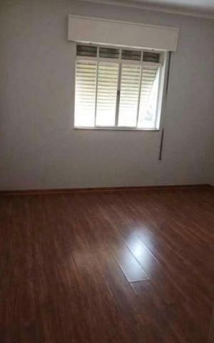Casa para alugar com 300m², 2 quartos e 2 vagas Casa para alugar com 300m², 2 quartos e 2 vagasQuarto