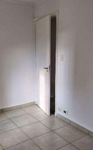 Casa para alugar com 260m², 2 quartos e 2 vagas Casa para alugar com 260m², 2 quartos e 2 vagasQuarto